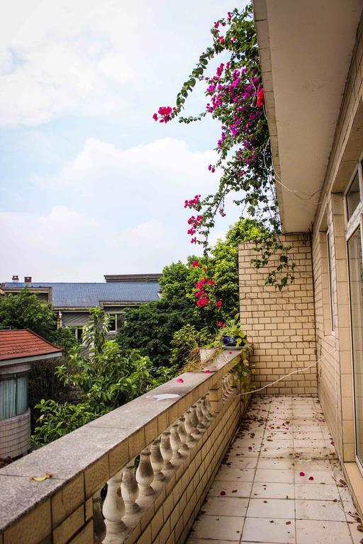 Chengdu Bling Bling Hostel Supoqiao Экстерьер фото